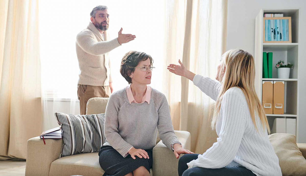Airing Grievances: 10 Tips for Better Communication with Family Members